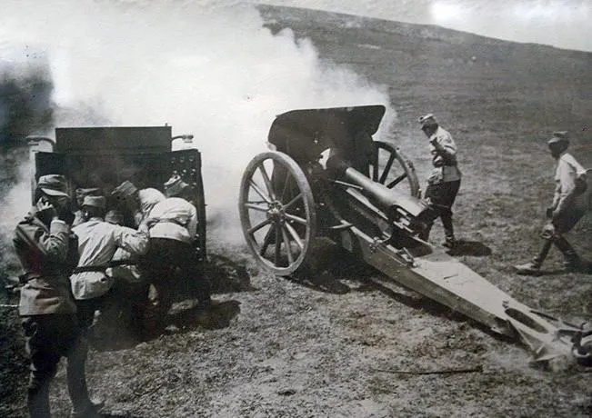 10.5 cm Feldhaubitze M.12