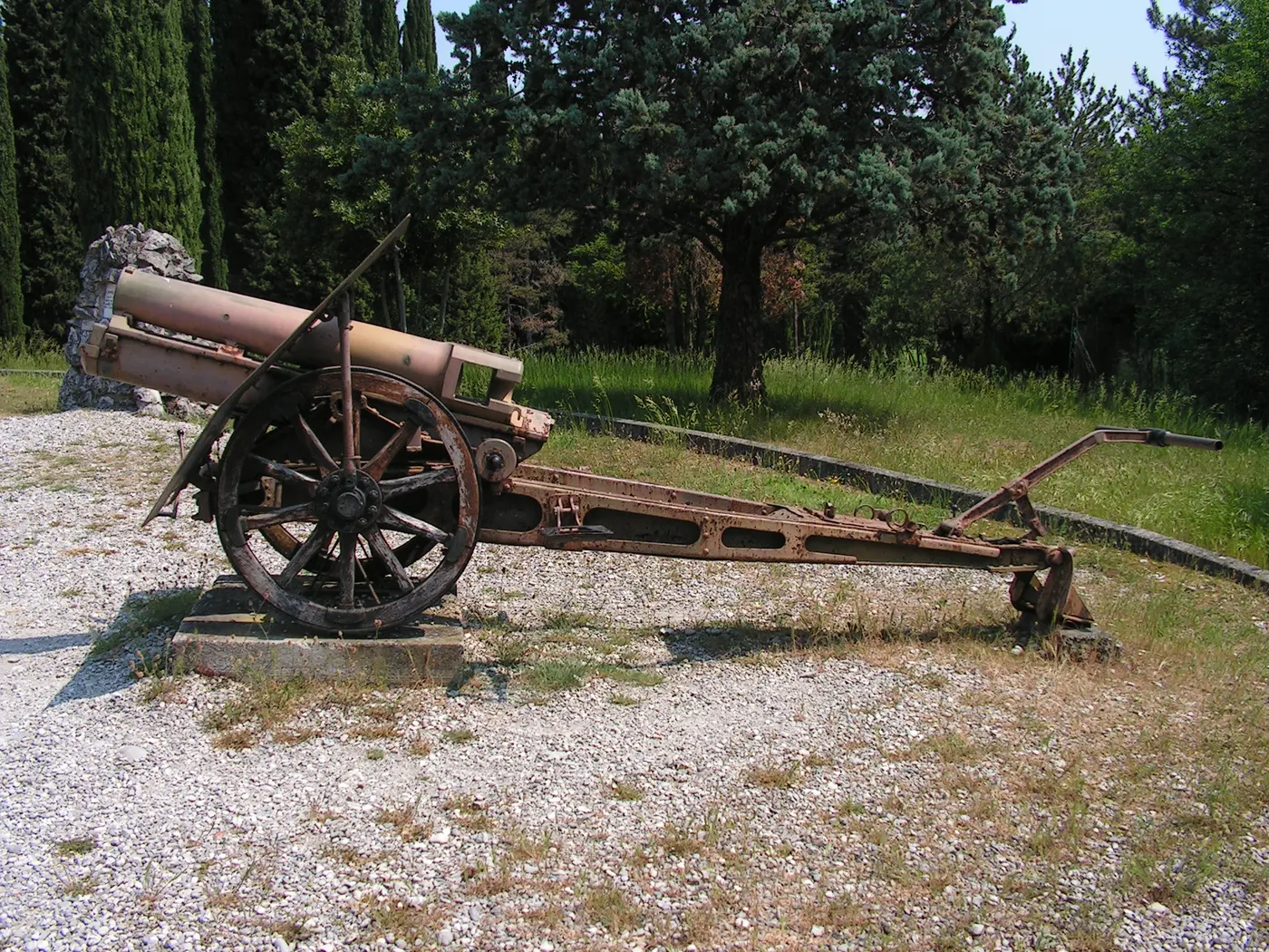 10 cm Gebirgshaubitze M 8 dağ havan