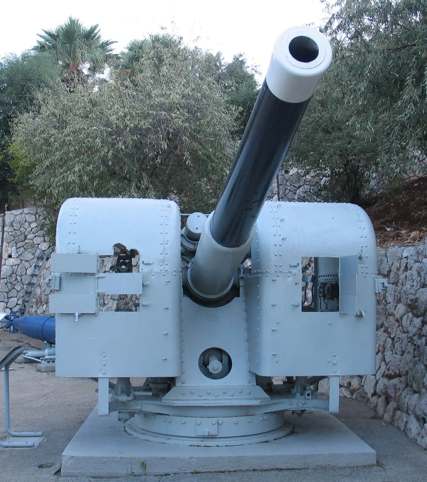 120 mm Model 1926 topçusu