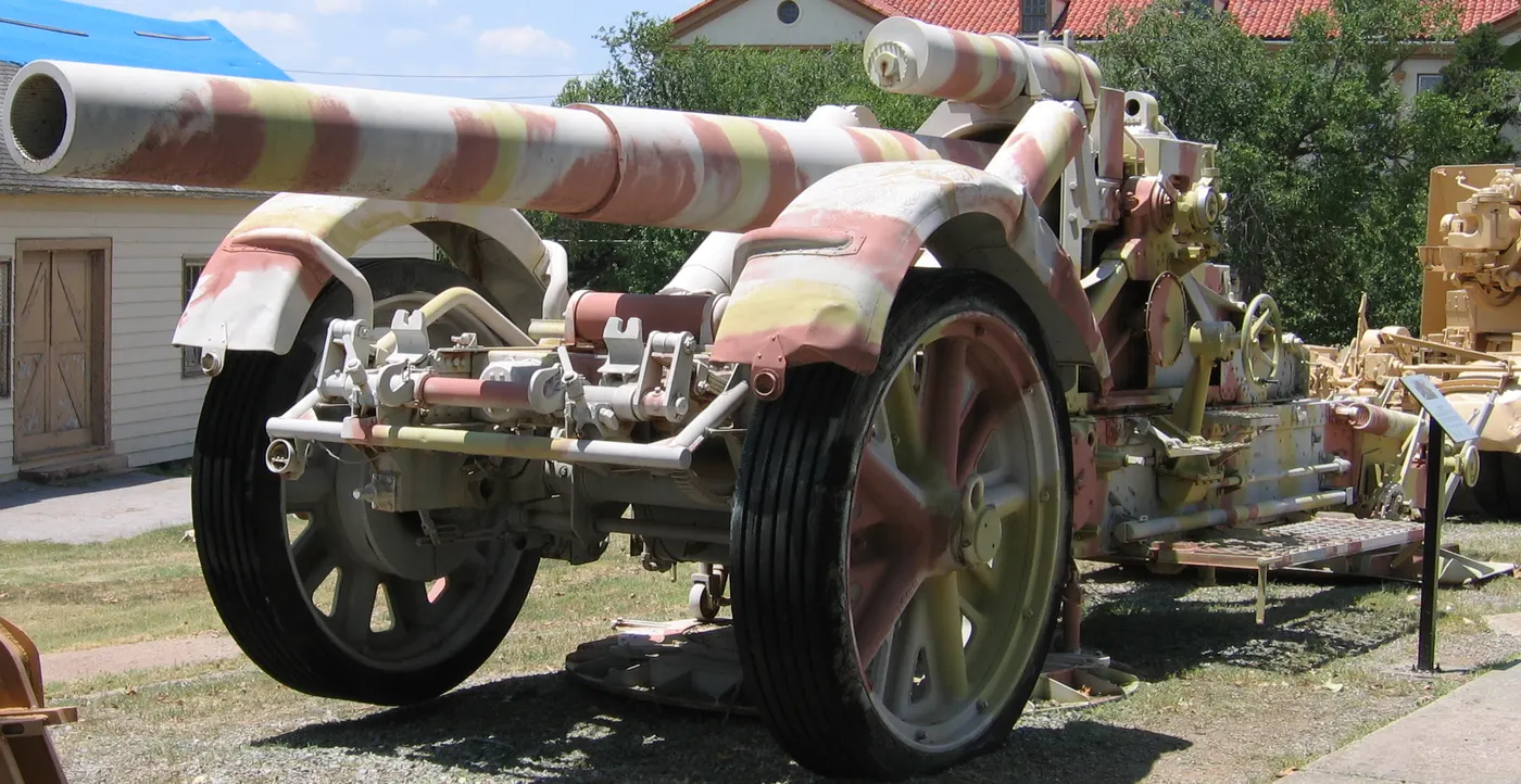 21 cm Mörser 18
