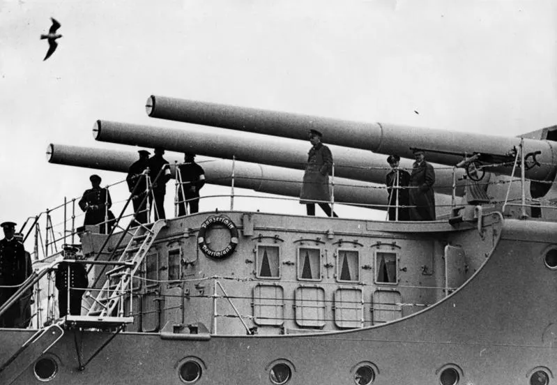 28 cm SK C/28 gun
