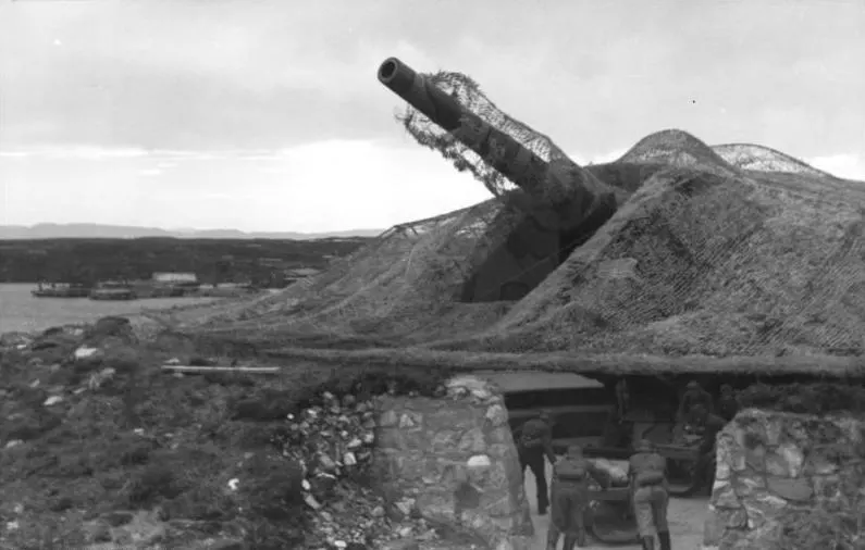 28 cm SK L/45 gun