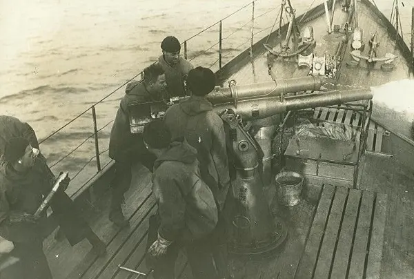 3 inch/23 caliber gun