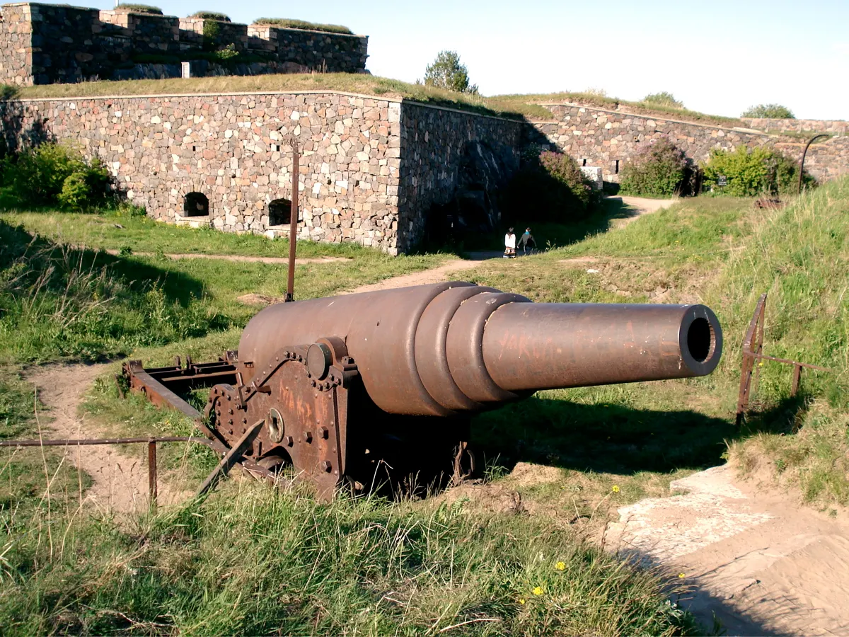 9 inch M1867 gun