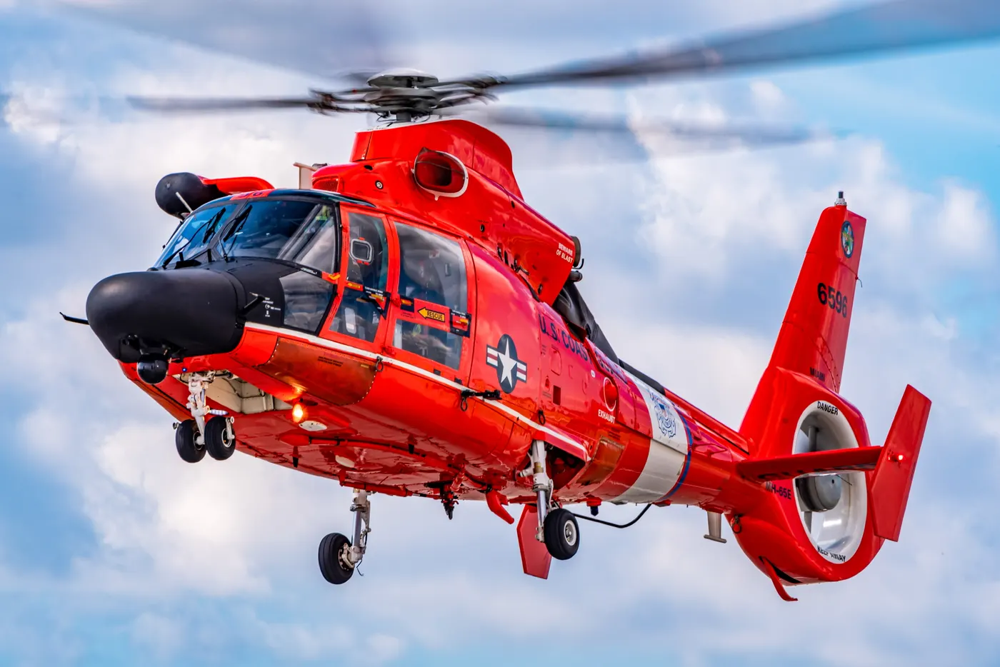 Eurocopter MH-65 Dolphin