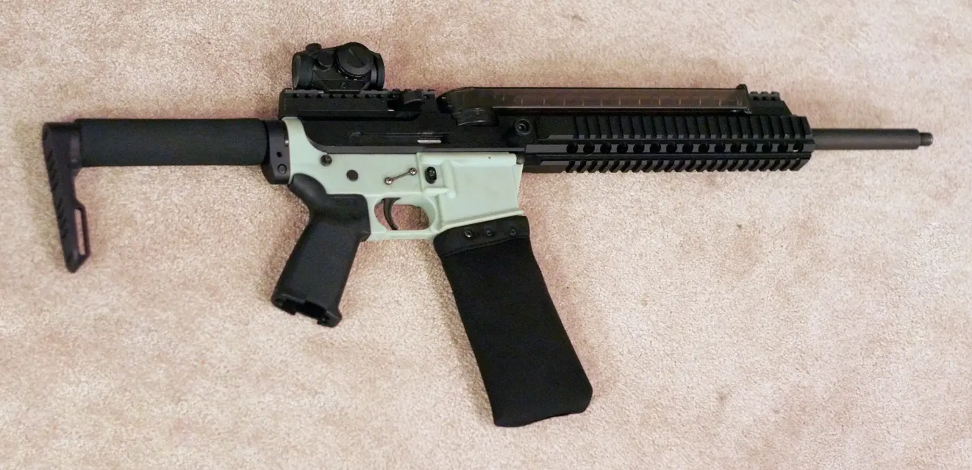 AR-57 karabin