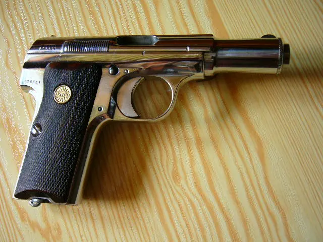 Astra 300 tabancası