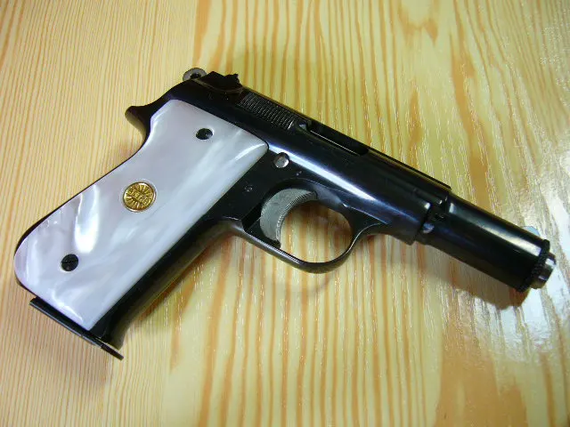 Astra 4000 tabancası