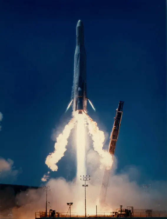 Atlas E/F