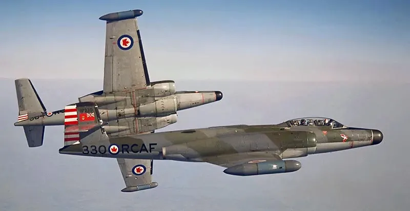CF-100 Canuck avcı uçağı
