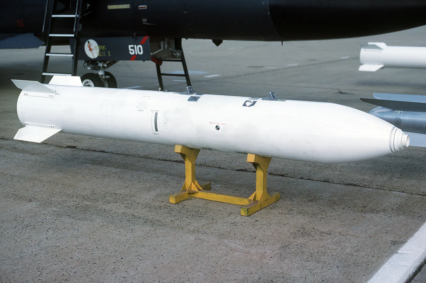 B83 nuclear bomb