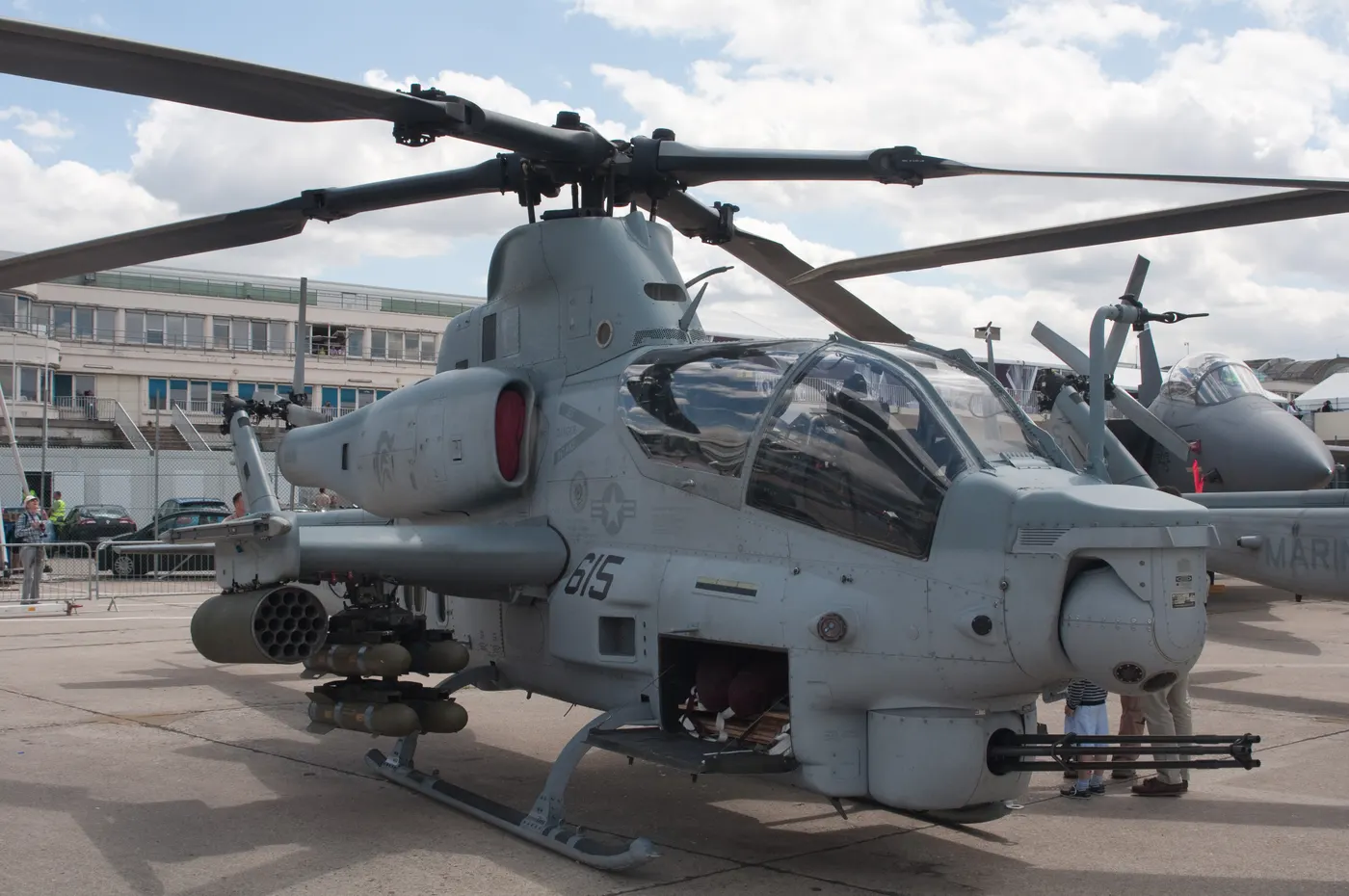 Bell AH-1W SuperCobra