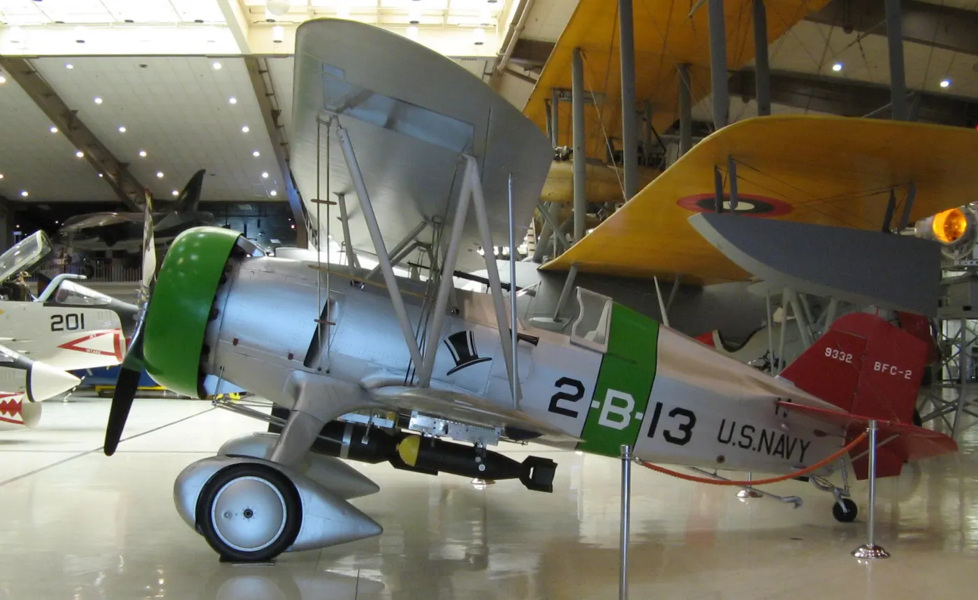 BFC Hawk gemi avcısı