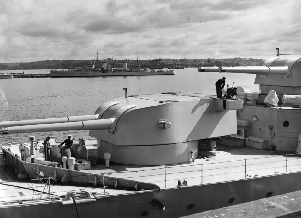 BL 8 inç Mk VIII topçusu