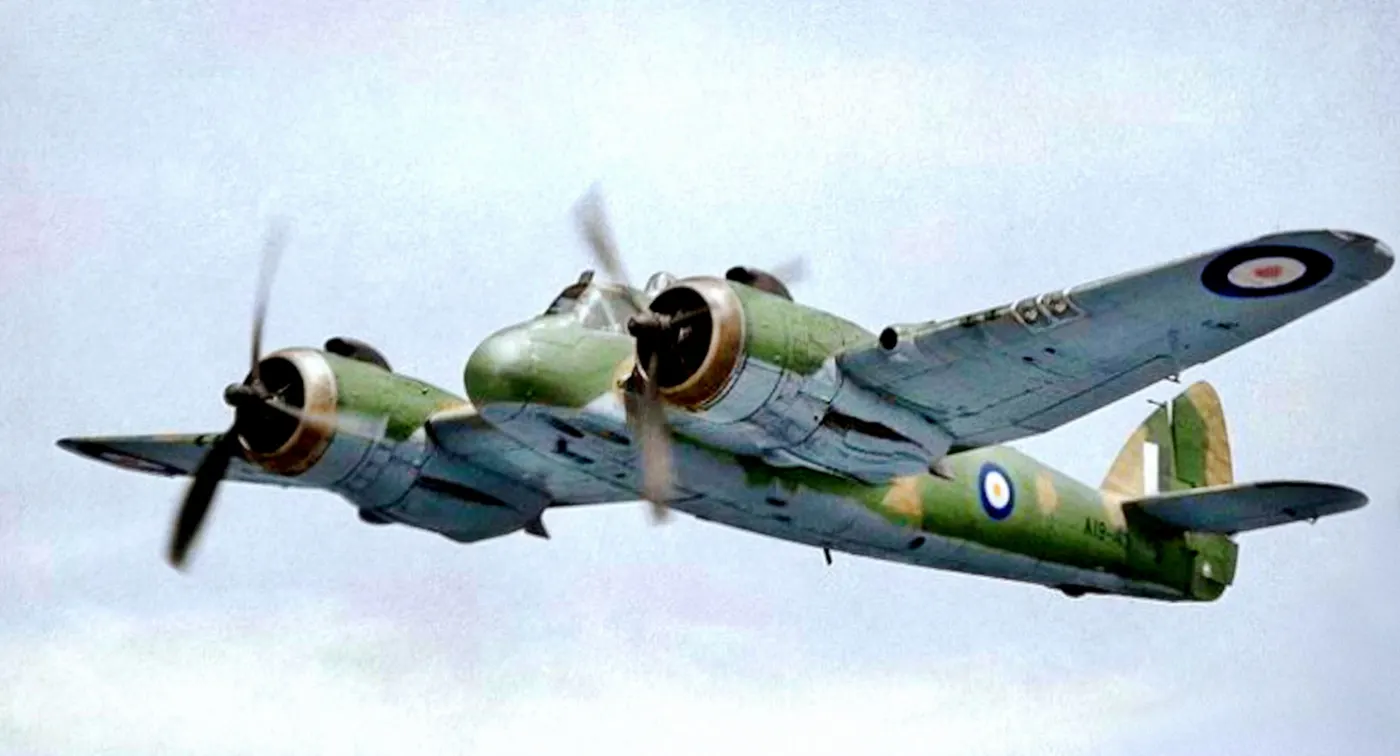 Bristol Beaufighter İngiliz saldırı uçağı