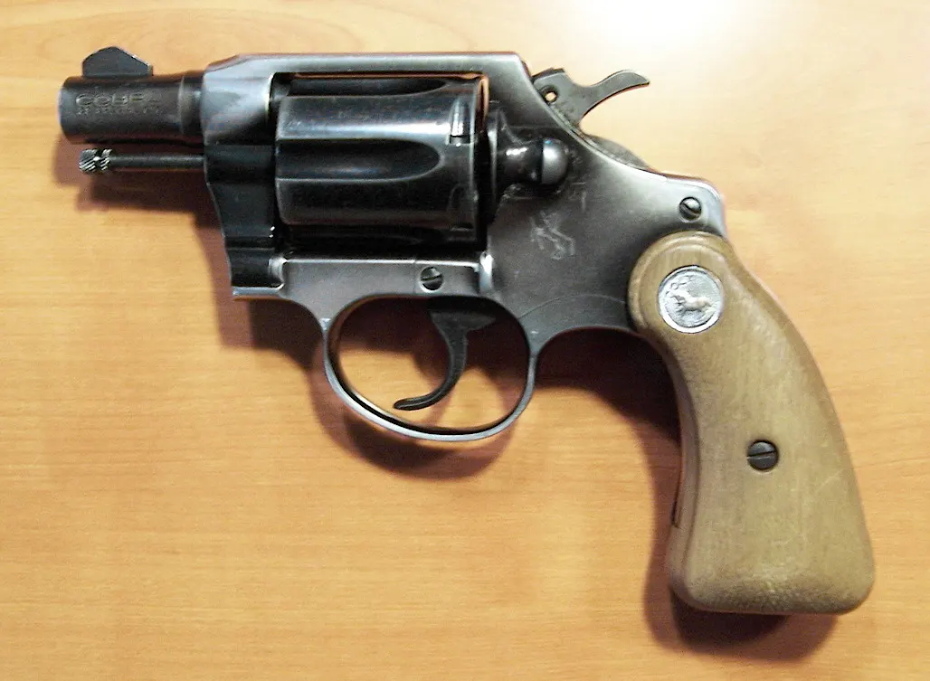 Colt Cobra revolveri