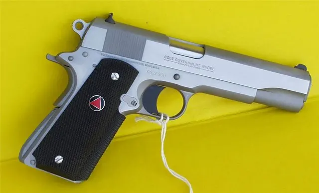 Colt Delta Elite tabancası