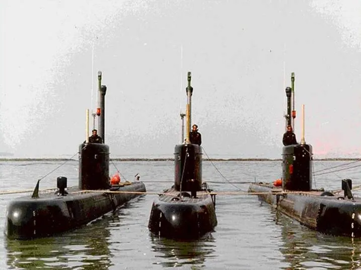 Cosmos-class submarine