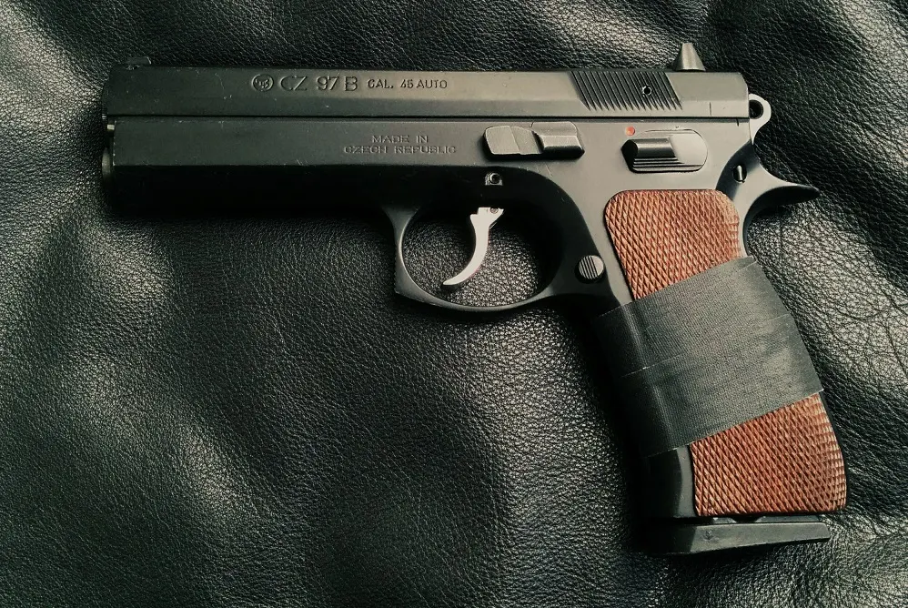 CZ 97B tabancası