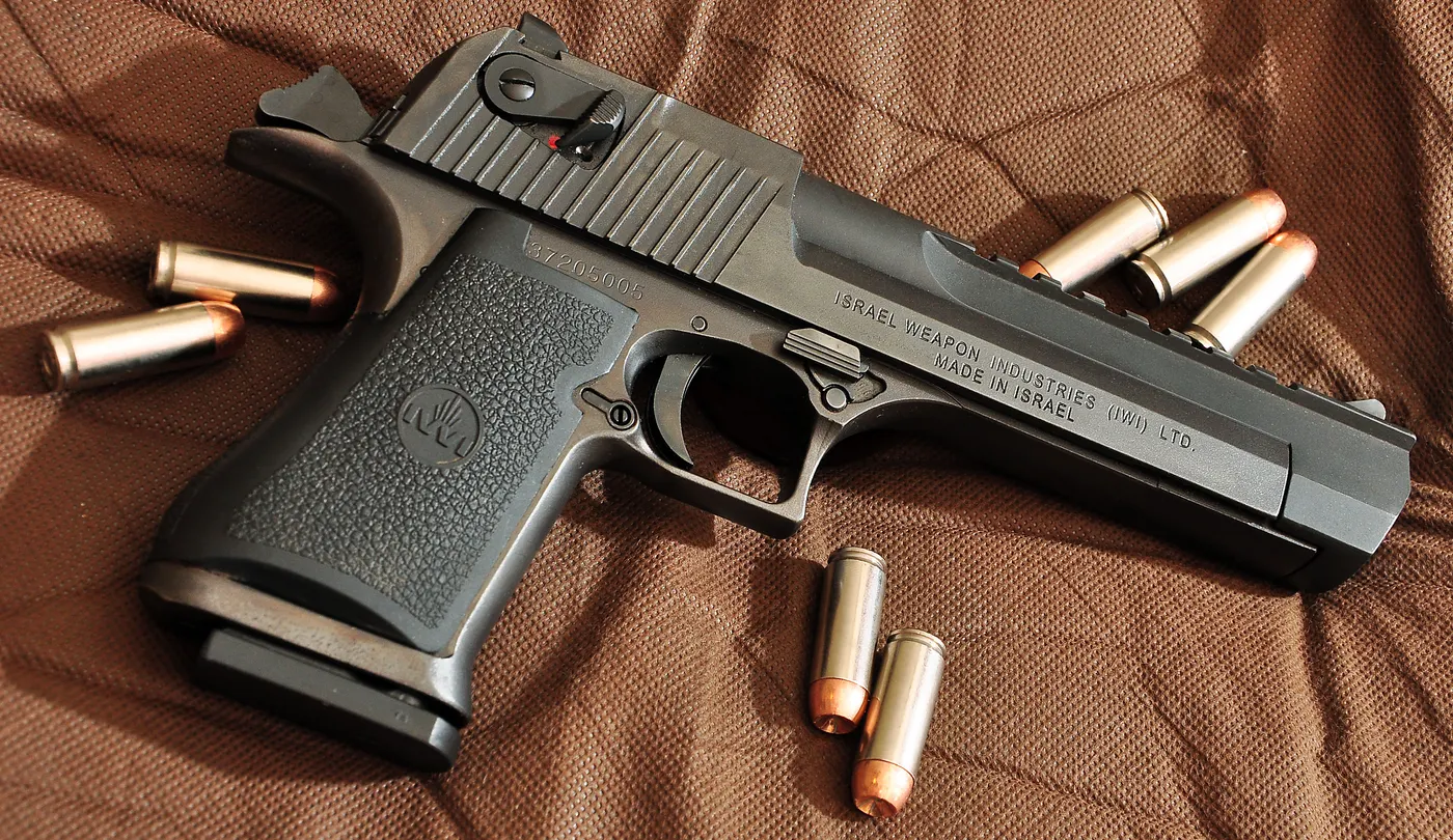 Desert Eagle tabancası