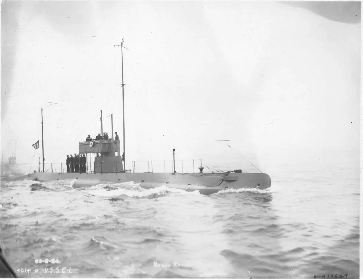 E-class submarine