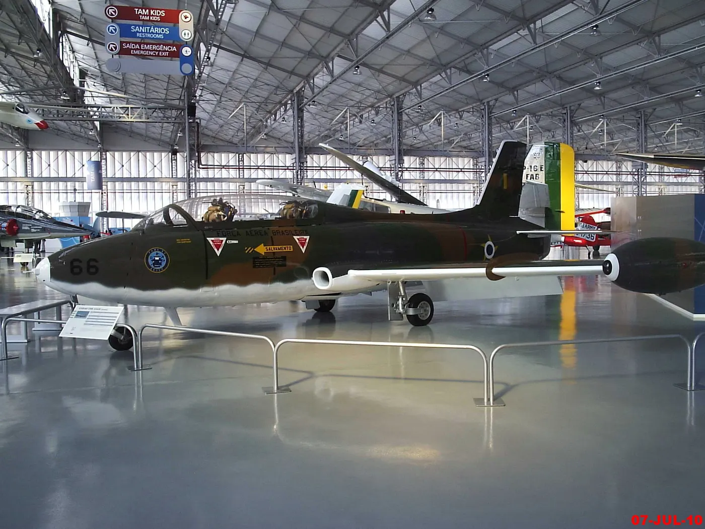 EMB 326 Xavante