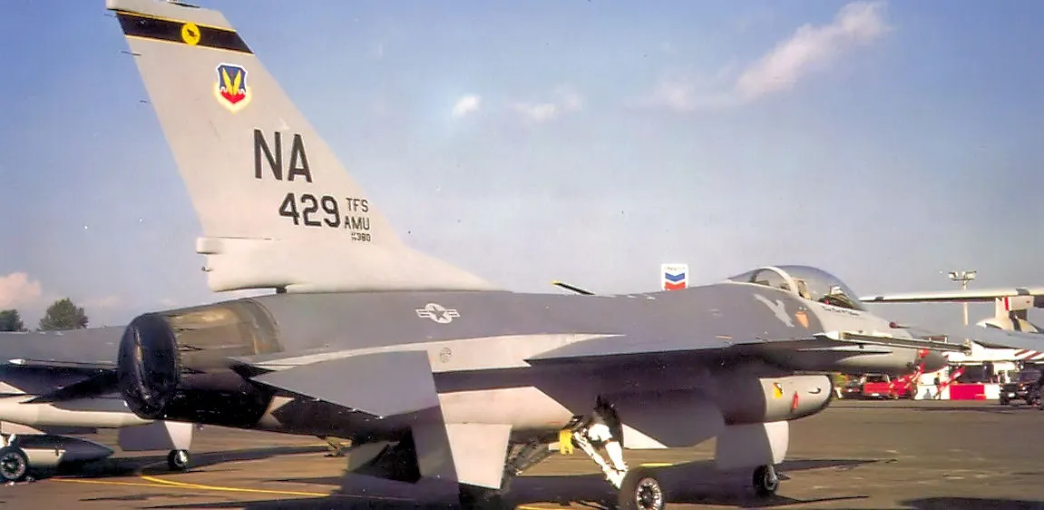 F-16A Block 10A Fighting Falcon