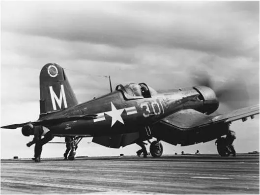 F4U-5 Corsair avcı-bomba uçak