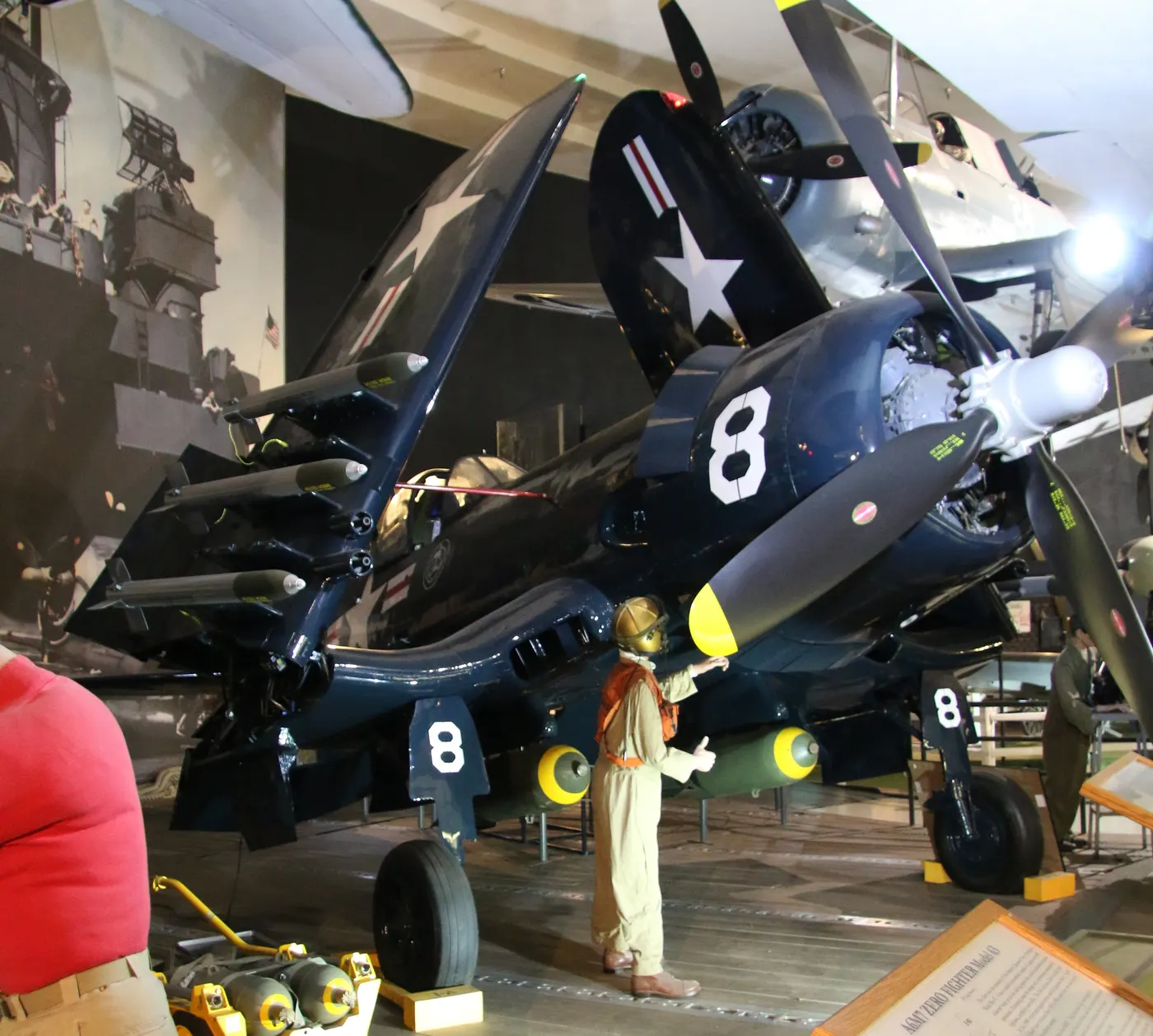 F4U-7 Corsair avcı uçak