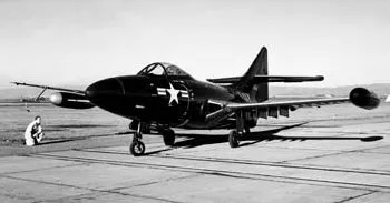 F9F Panther/Cougar jet avcısı