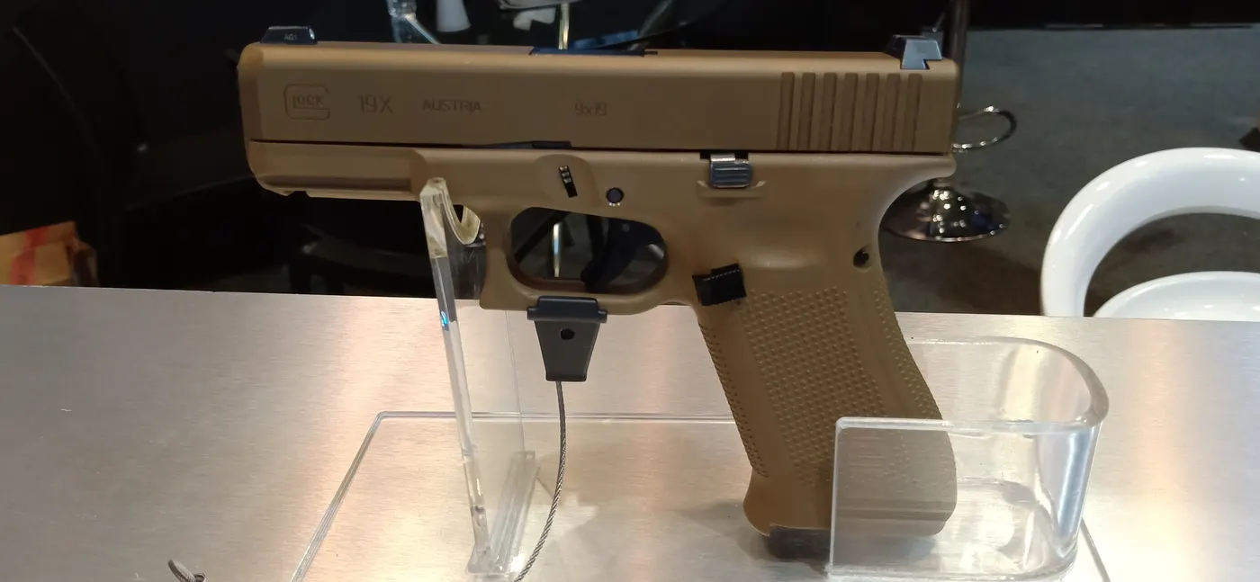 Glock 19X tabancası