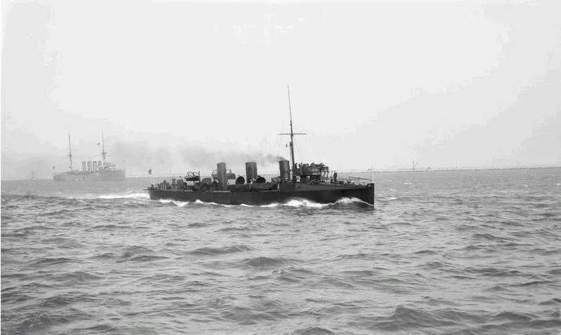 Greyhound-class destroyer