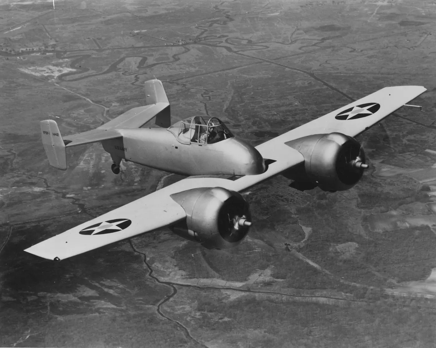 Grumman XF5F Skyrocket deneysel avcı