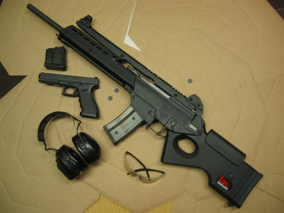 Heckler & Koch R8 düz çekişli sürgülü tüfek