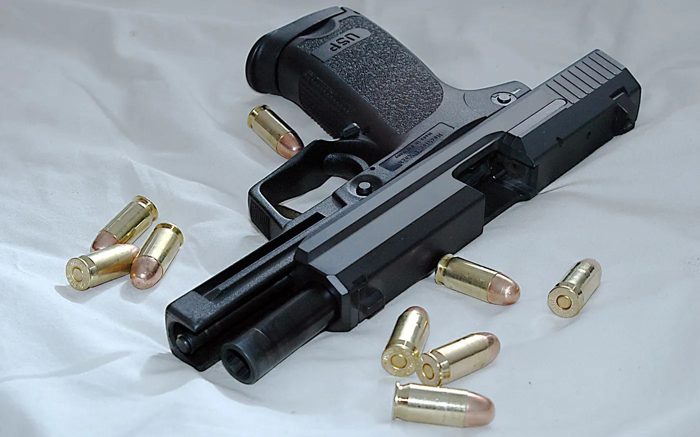 Heckler & Koch USP Compact tabancası