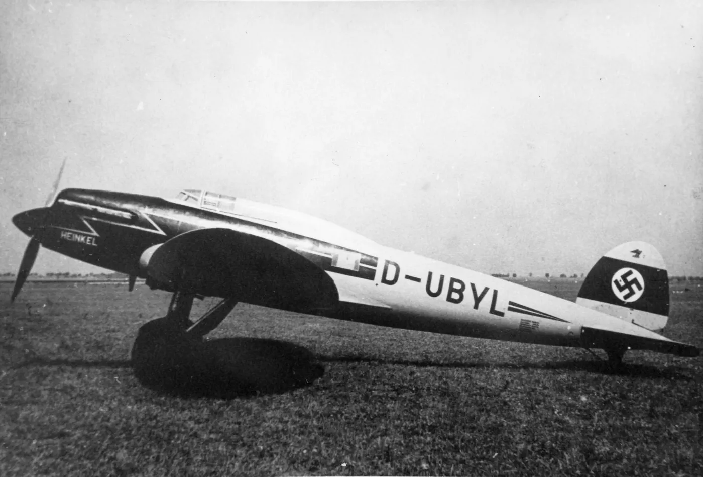 Heinkel He 70 Blitz