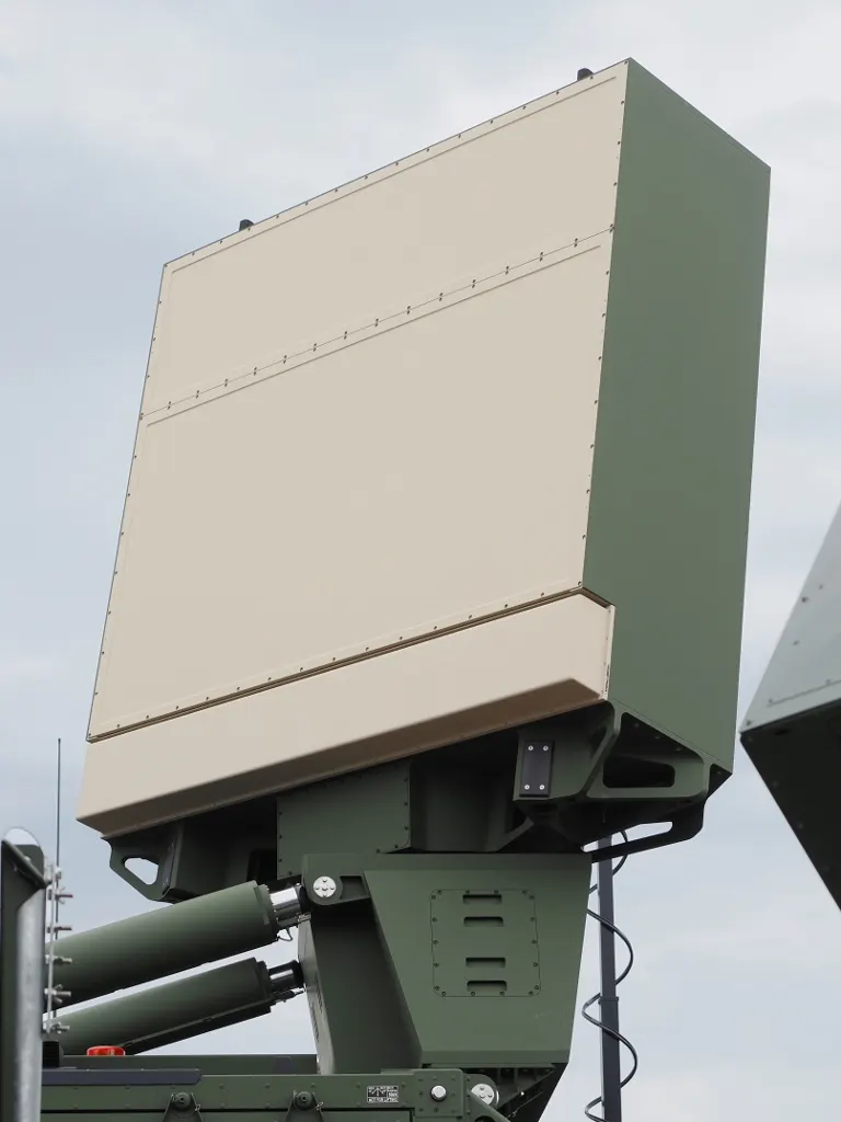 Hensoldt TRML-4D