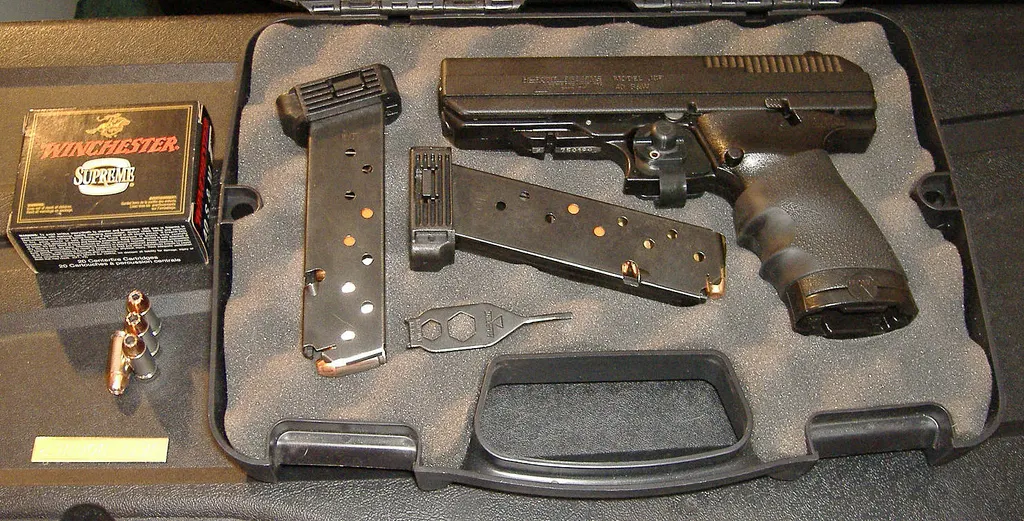 Hi-Point Model 40SW tabancası