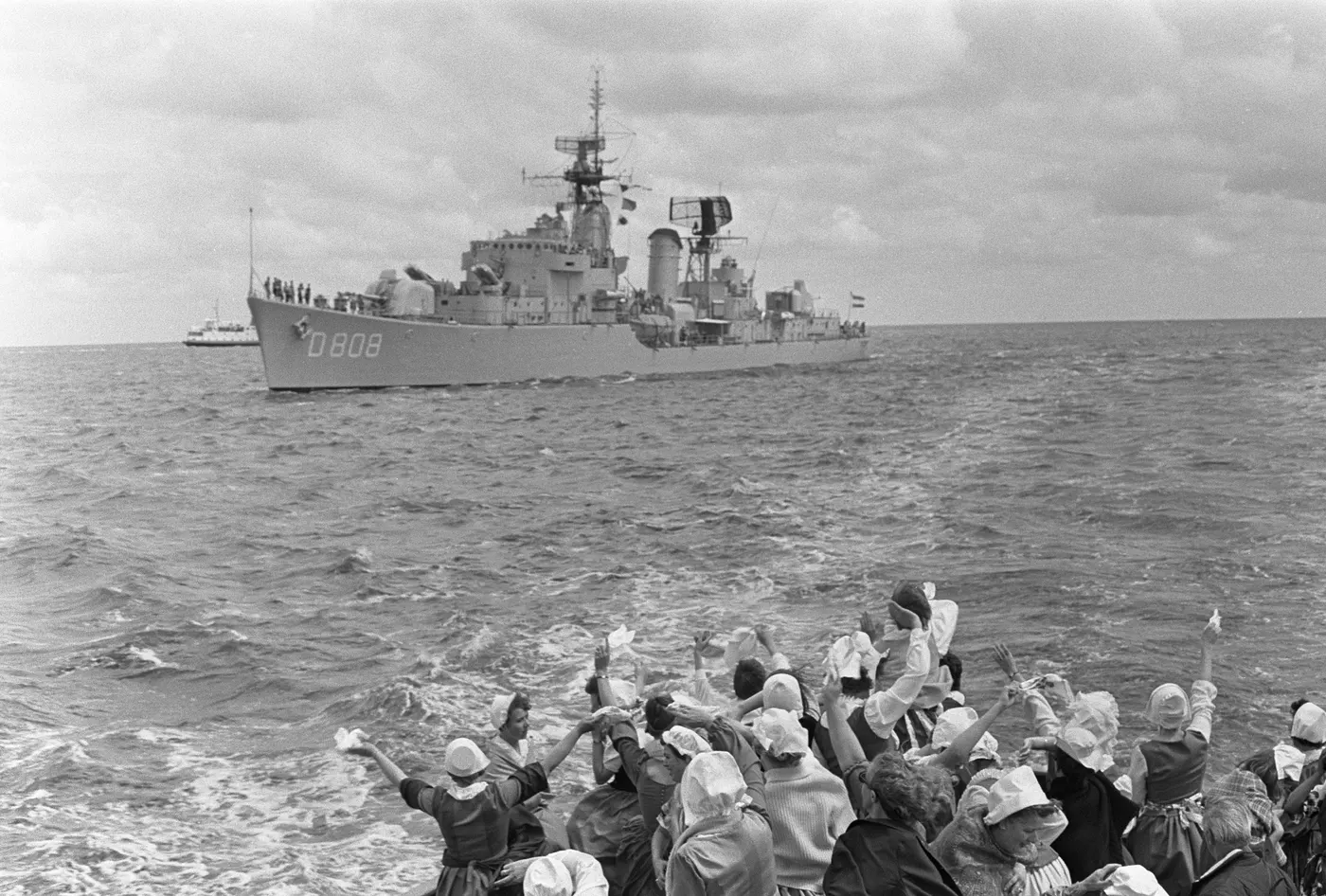 Holland-class destroyer