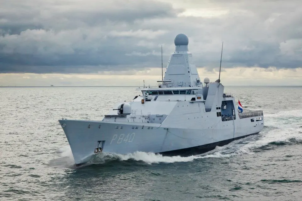 Holland sınıfı açık deniz devriye gemisi
