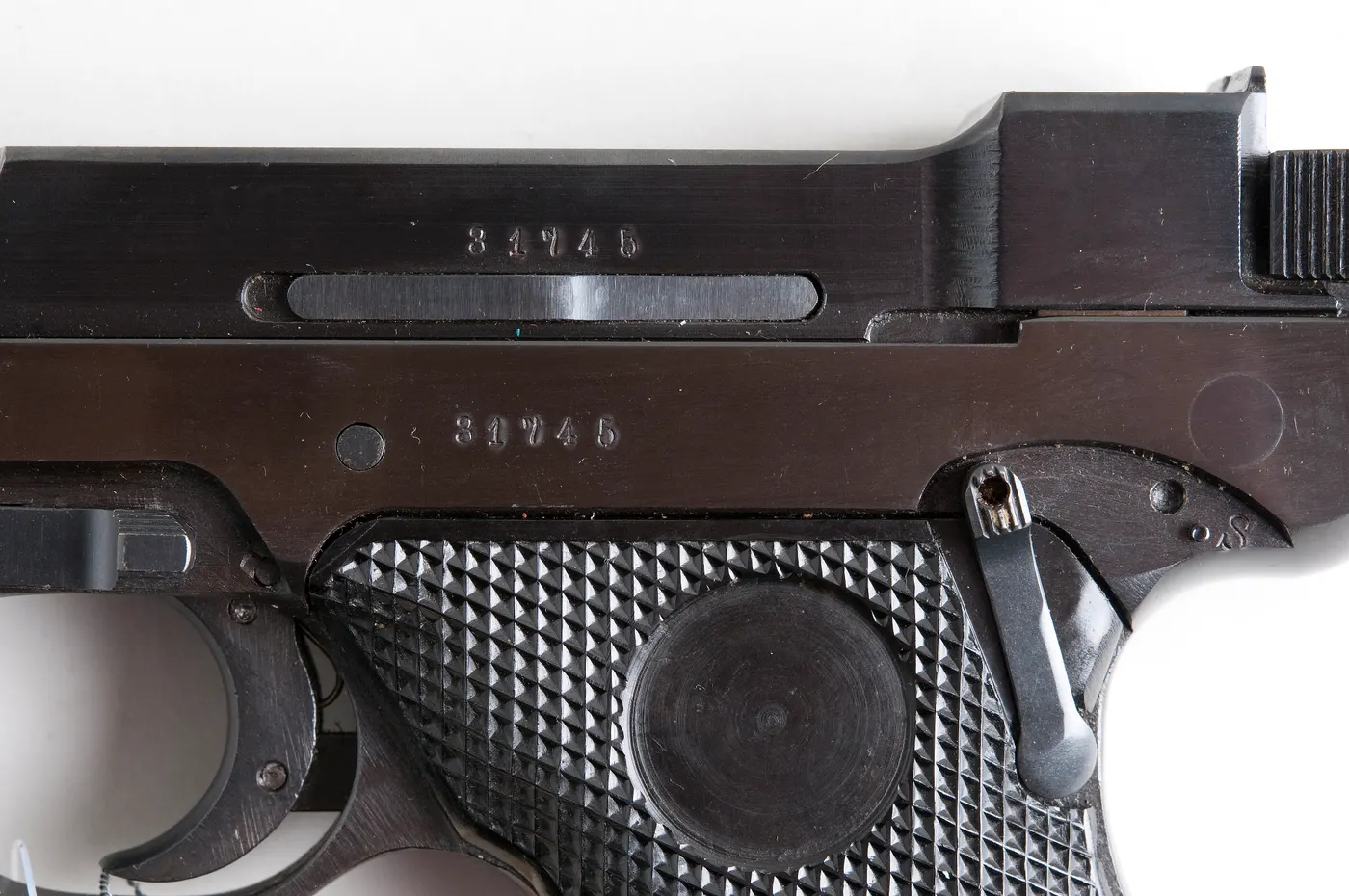 Husqvarna M/40 tabancası