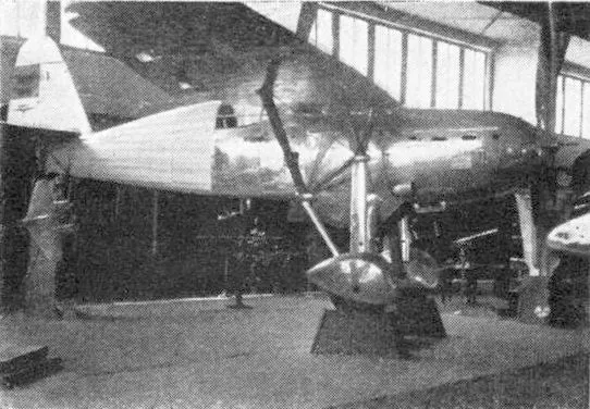 IK-2 avcı uçak