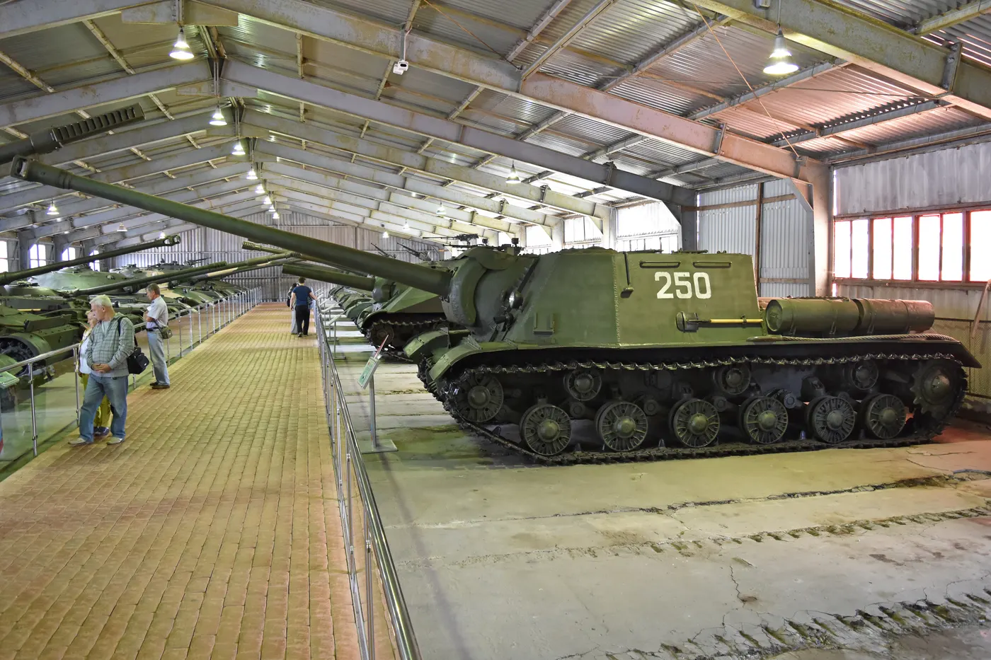 ISU-130