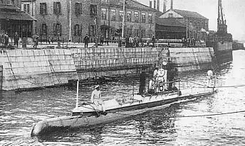Japanese Type 6 submarine