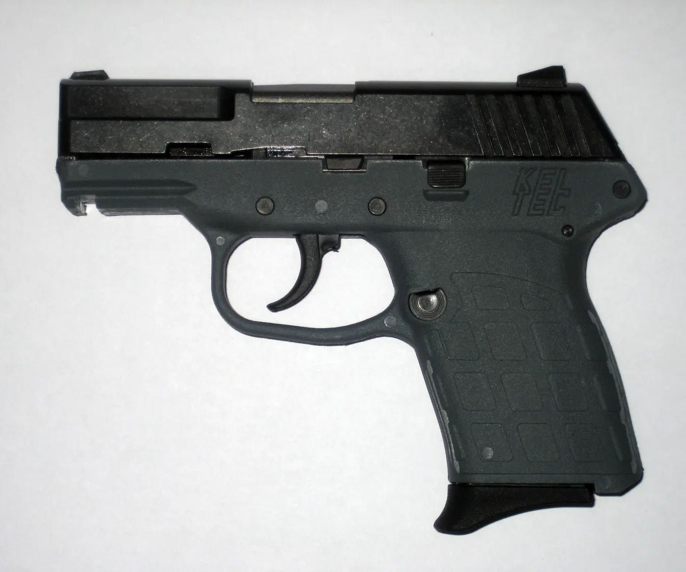 Kel-Tec PF-9 tabancası