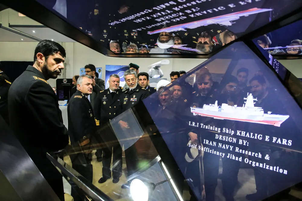 Khalij-e Fars-class destroyer