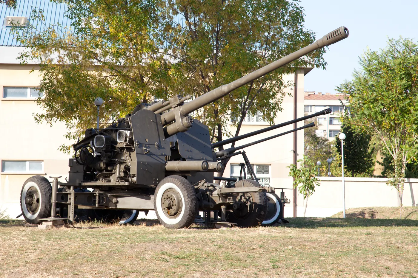 KS-19