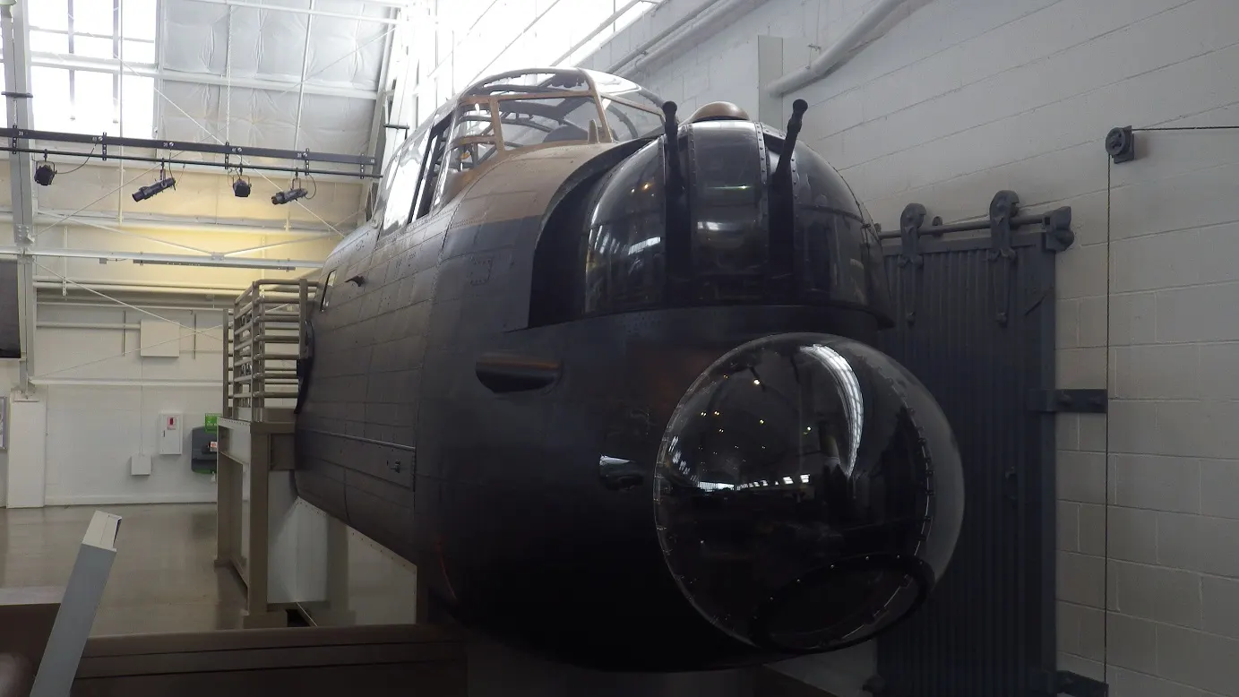 Lancaster B Mk.I ağır bombardıman uçağı