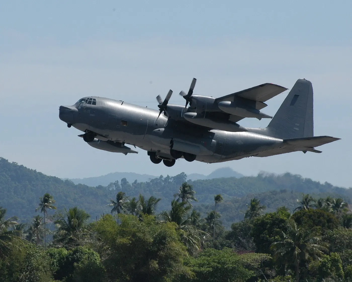MC-130P Combat Shadow özel operasyon