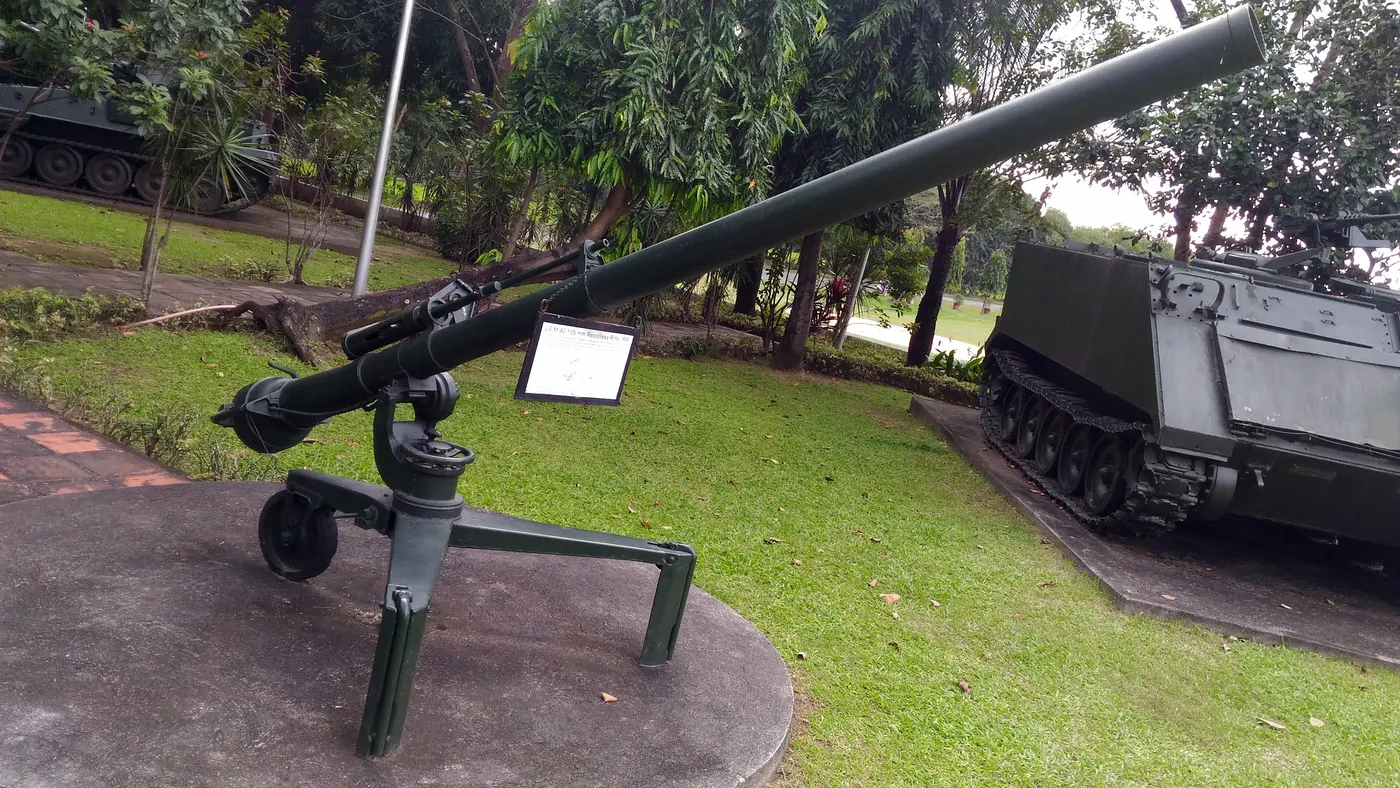 M40